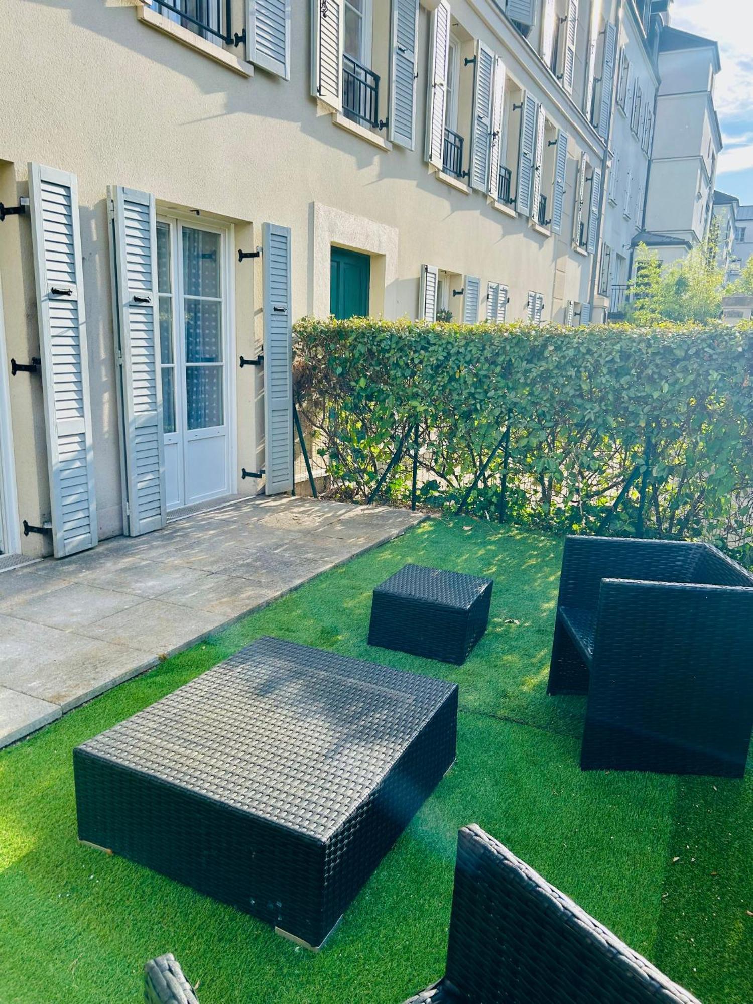 Serenity Place Сери Екстериор снимка
